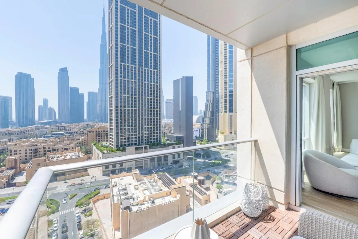 Luxury Downtown 2BR – 5 min to Dubai Fountain – Full Burj Khalifa View - 2