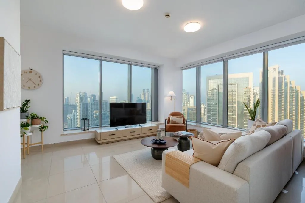 Luxury High Floor 1BR with Full Burj Khalifa View by Auberge