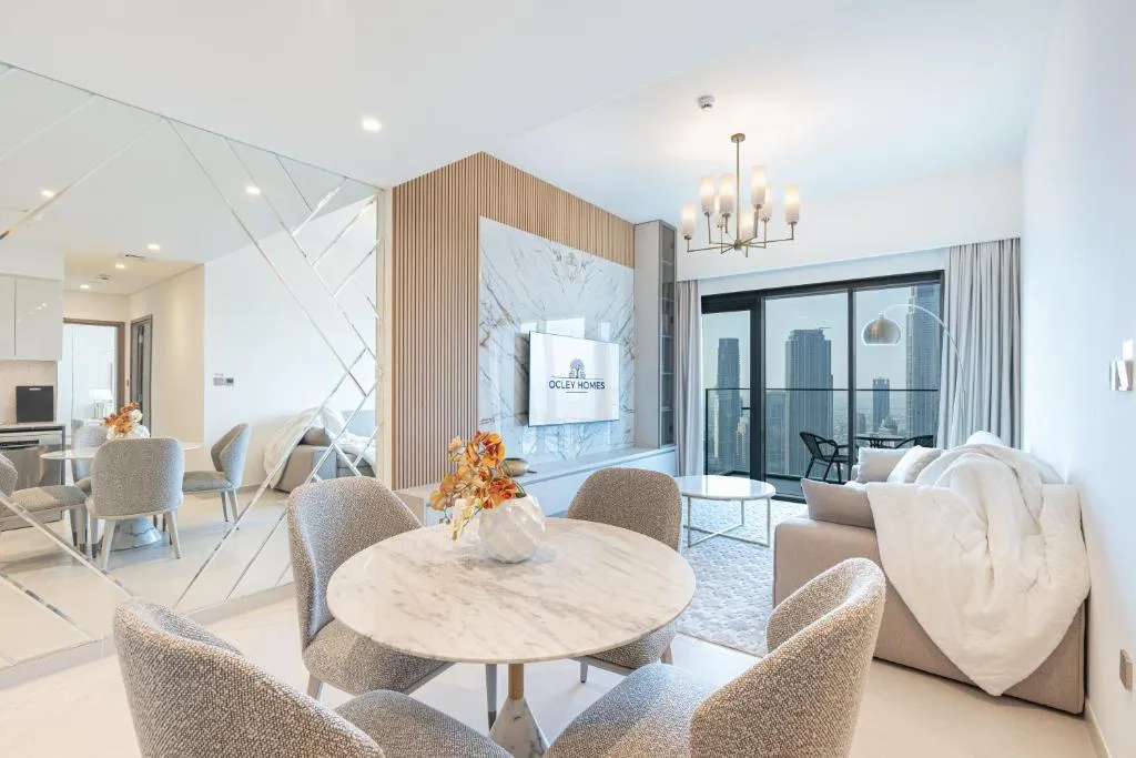 Luxury Home on the 50th Floor with Full Burj View