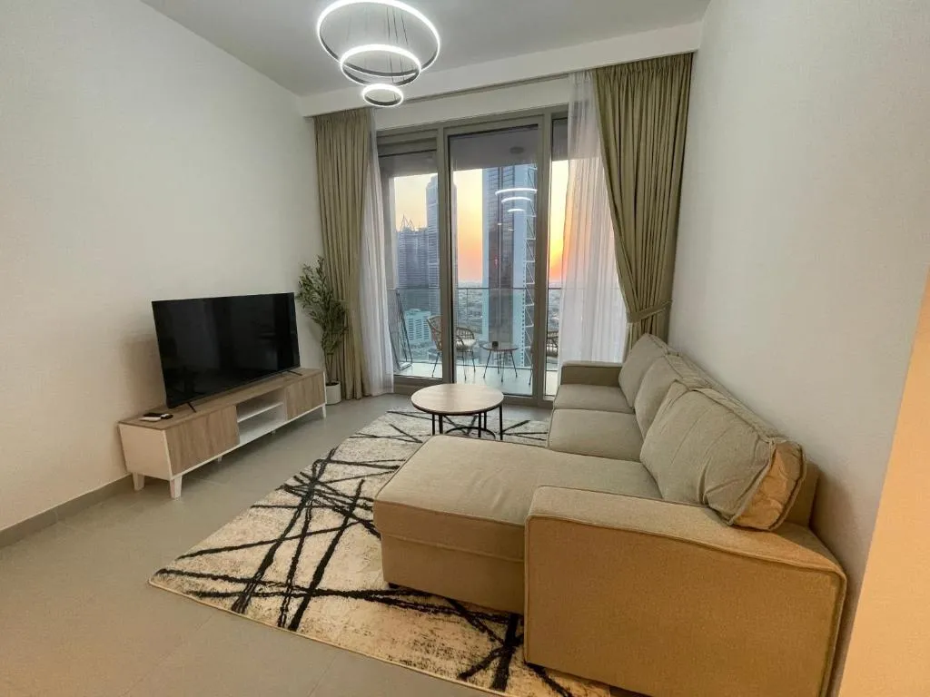 Luxury Stay at Forte Emaar – 5 Min Walk to Burj