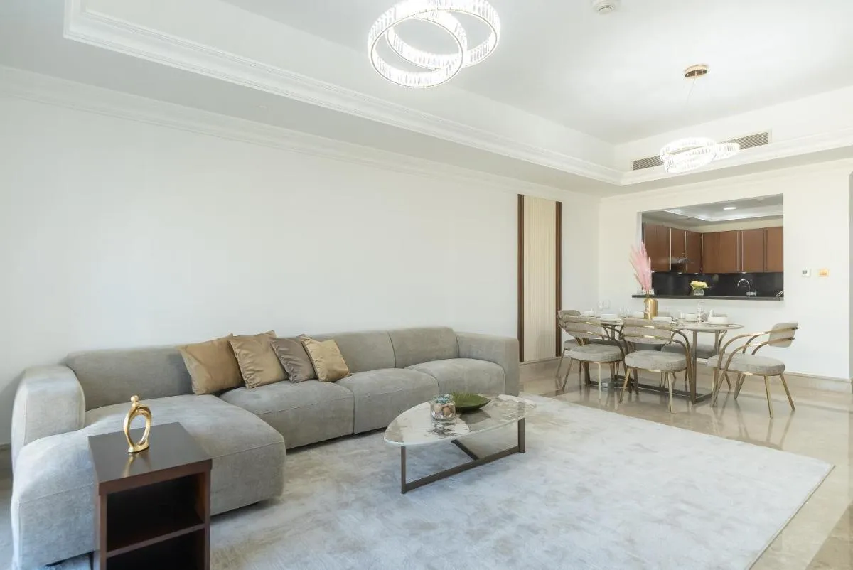 Modern 1BR in Vibrant Fairmont North Residence – 90AB6 - 3