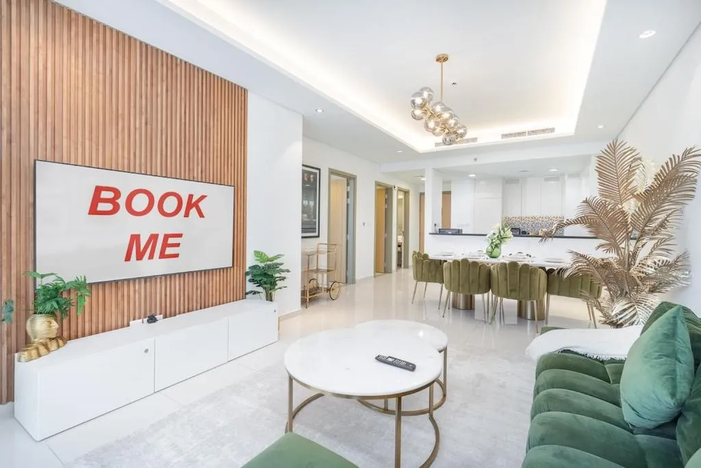 Modern 2BR apartment perfect for 4 in Business Bay