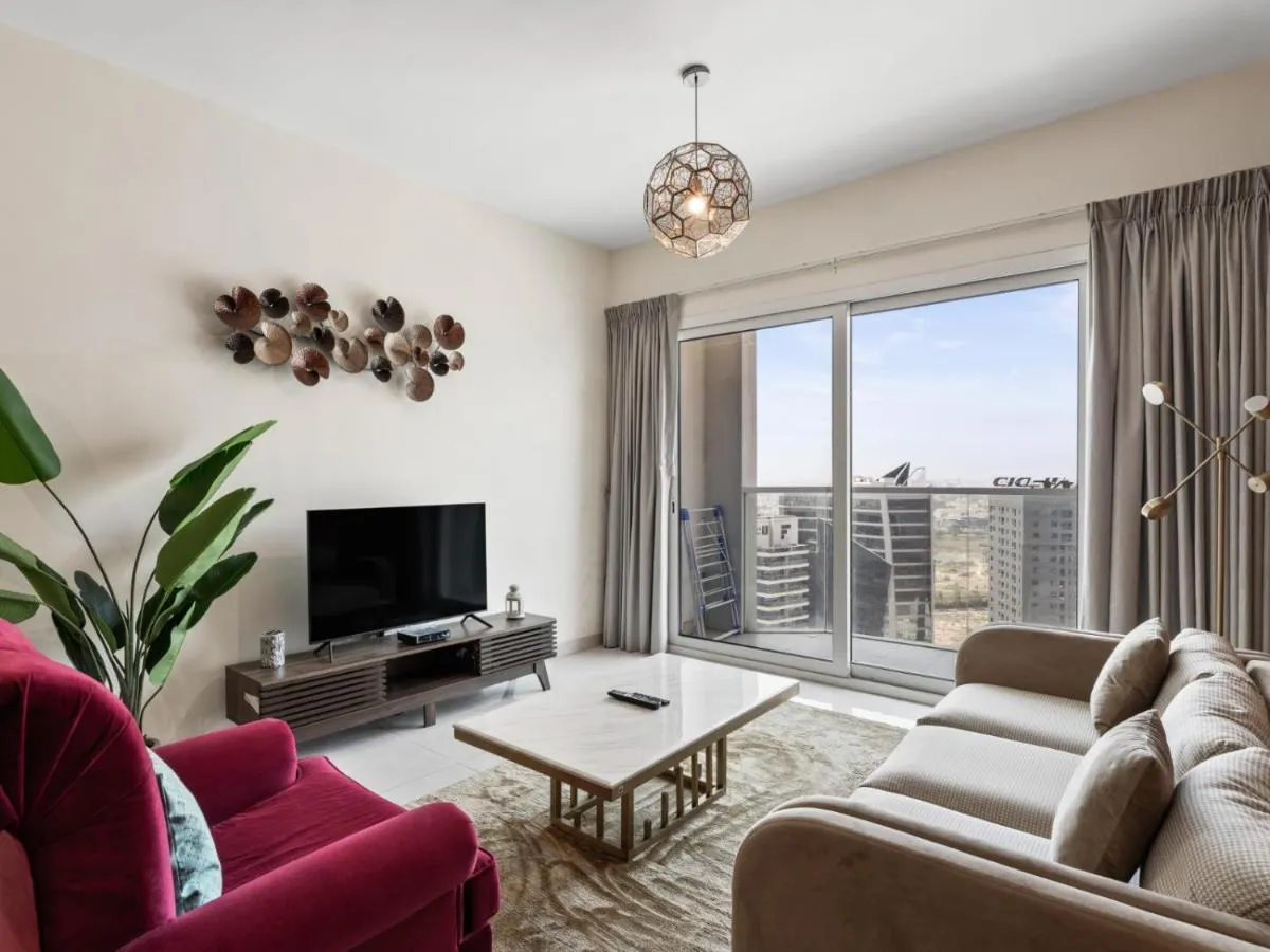 Modern Spacious 1 BDR in Business Bay - 2