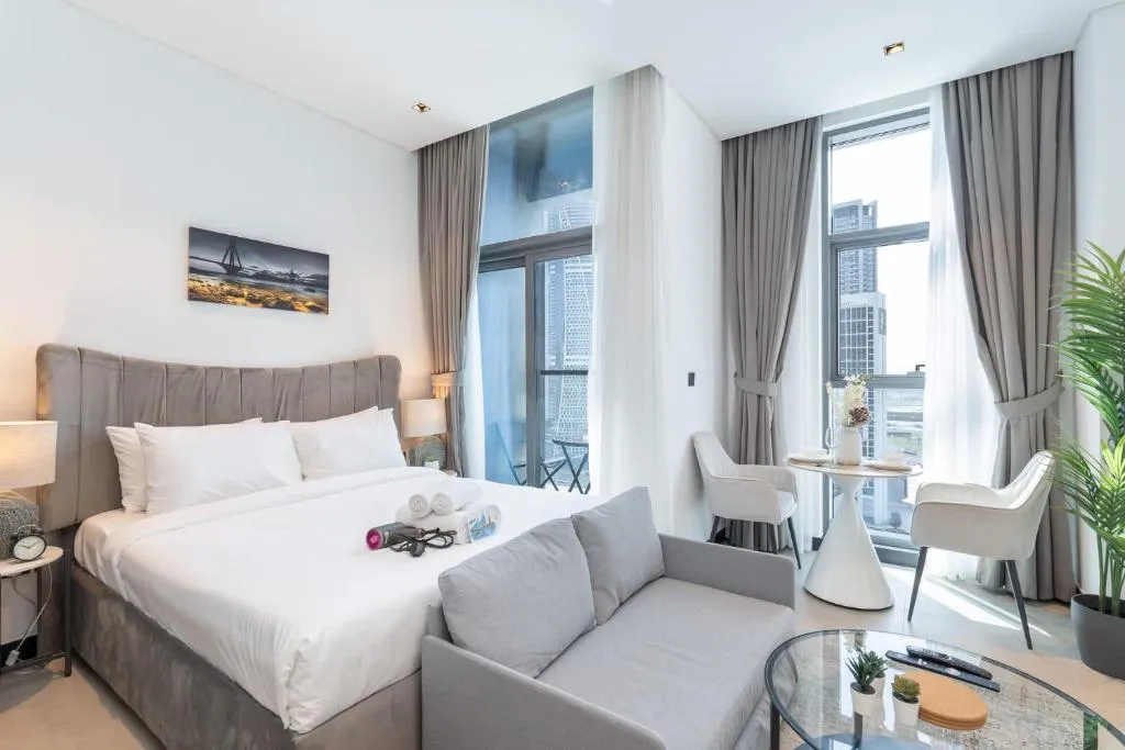 Modern Studio Apartment in 15 Northside Business Bay