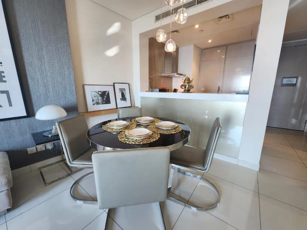 ROYAL APARTMENTS By Damac Paramount Towers B Burj Khalifa Views