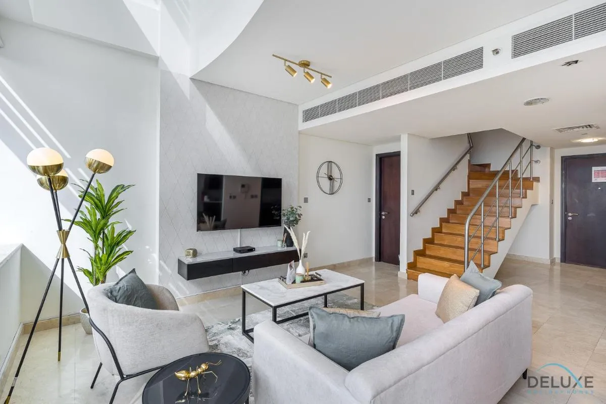 Refreshing 1BR Loft At Sky Garden DIFC By Deluxe Holiday Homes - 2