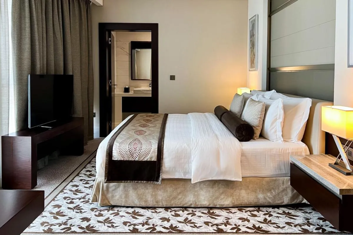 Renaissance Business Bay Hotel, Dubai - 3