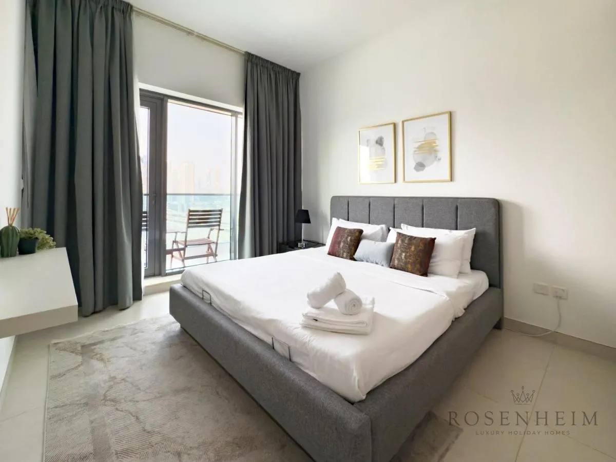 Rosenheim | 1 BR Modern Stay w/Burj Khalifa view - 2