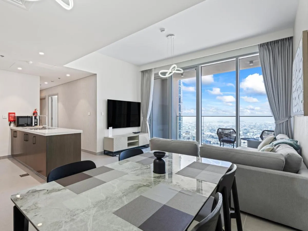 Serene Stay 2BDR In Forte Downtown-28 - 2