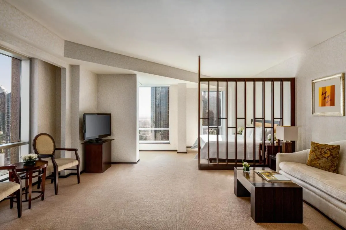 Shangri-La Apartments - 3