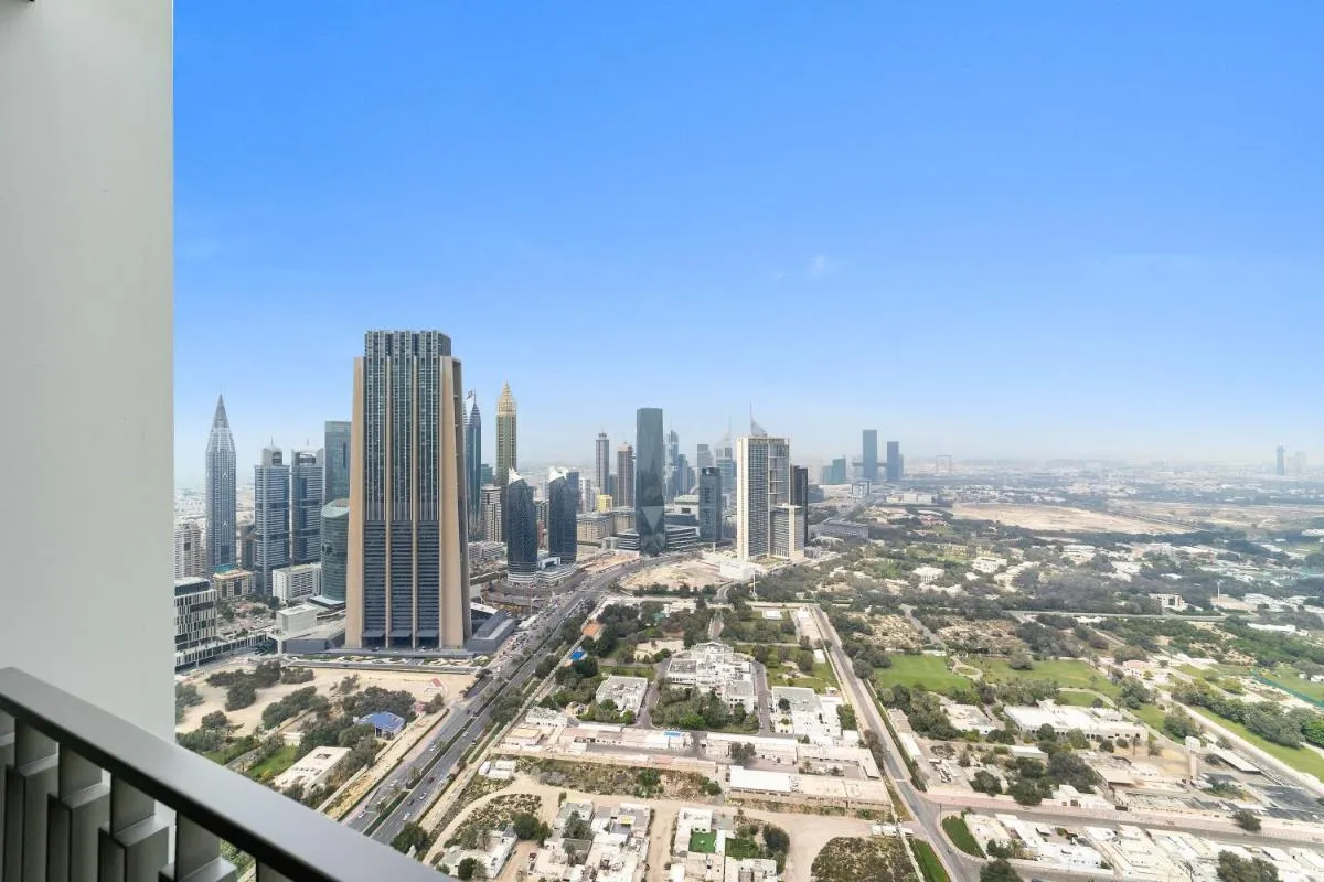 Silkhaus Ultra Luxury 1BDR in New Tower of Downtown - 2