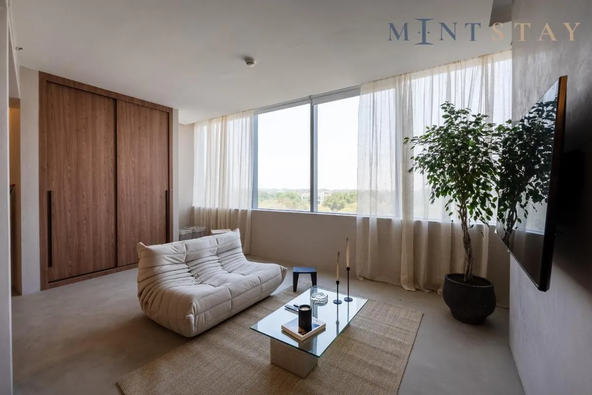 Sky Gardens, Park Avenue, DIFC – Mint Stay - 3