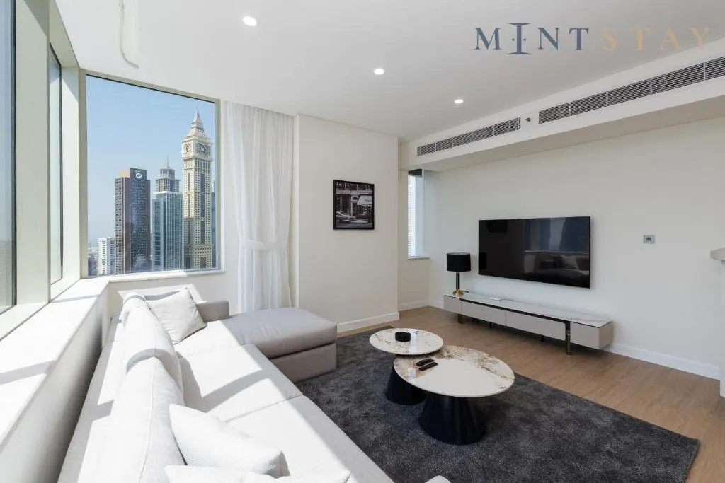 Sky Gardens, Park Avenue, DIFC – Mint Stay