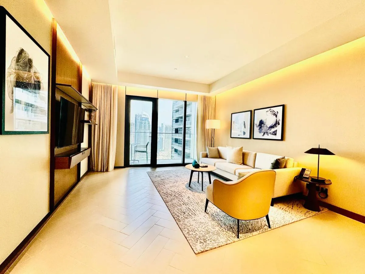Skyline Retreat 3 Bedroom at Address Opera I Burj Khalifa & Fountain Views - 3