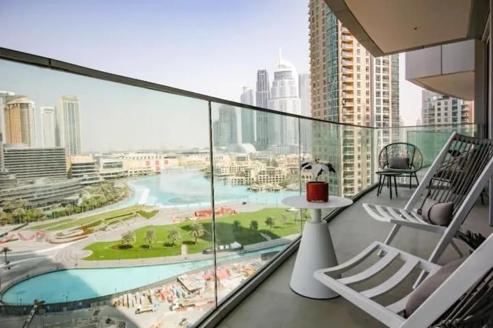 Spectacular Views of Burj & Fountain – 2 BR - 3