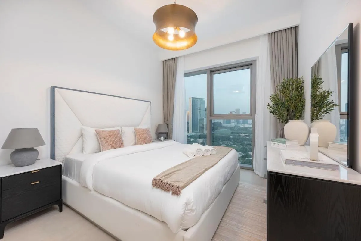 Stay comfortably in spacious 2bedroom apartment in Downtown - 3