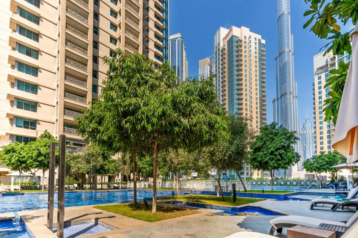 Stylish 1BR with Iconic Burj and Fountain Views - 2