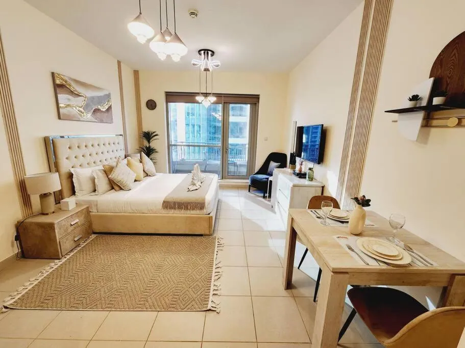 Stylish Studio for rent close To Burj Khalifa at Downtowen Dubai