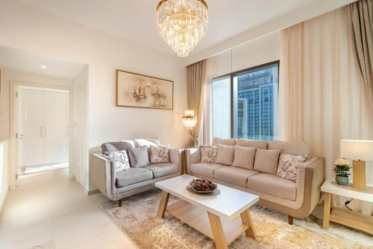 Super Luxury Elevated 2 BR Full Burj Khalifa View - 2