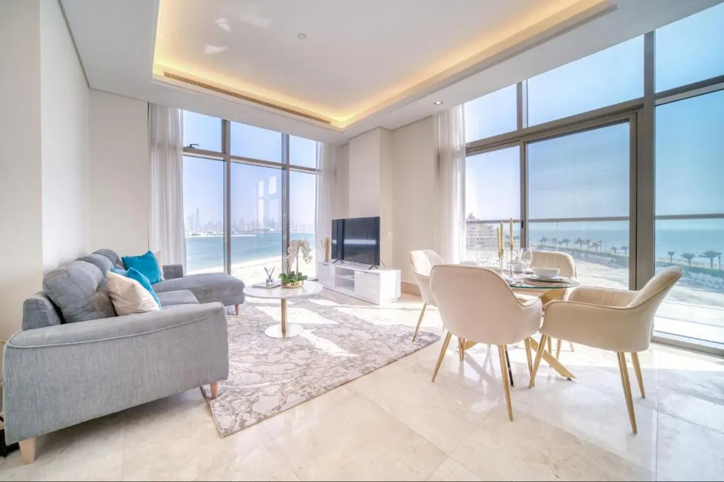 The 8, Palm Jumeirah – Mint Stay