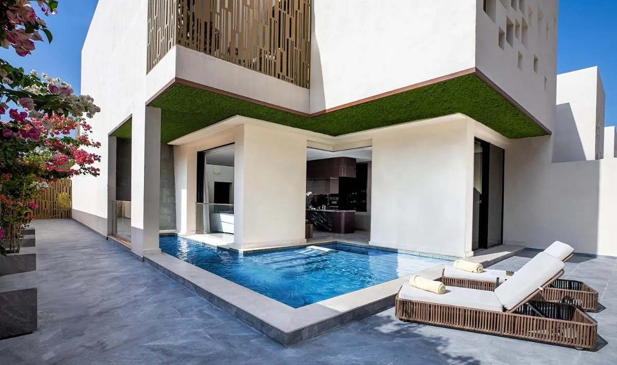 The Biltmore Hotel Villas, Dubai - 2