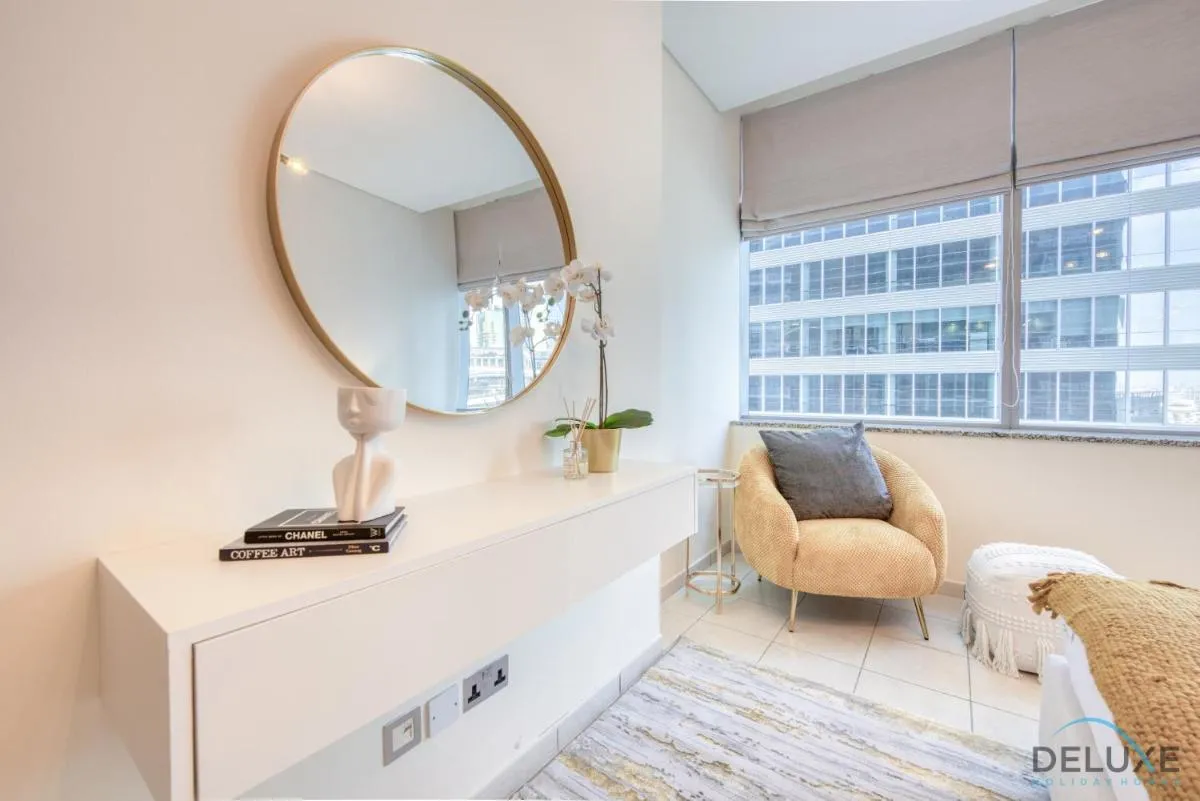 Tranquil 1BR at Sky Gardens DIFC by Deluxe Holiday Homes - 3