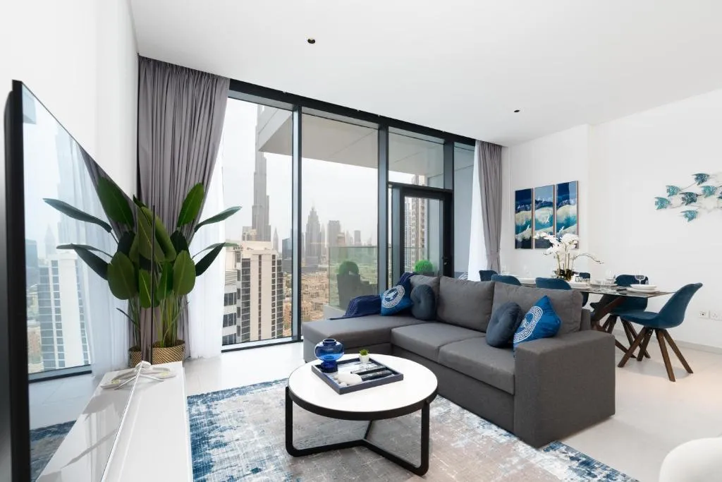 Ultimate Stay / 4 Beds / Burj Khalifa View / Ultra Modern / Business Bay