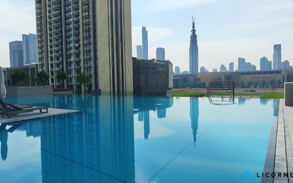 Unveil Downtown Luxury, 1BR Majestic Skyline Views – Downtown Views ll
