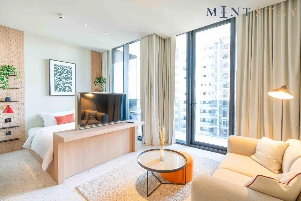 Upside Living, Business Bay Dubai – Mint Stay