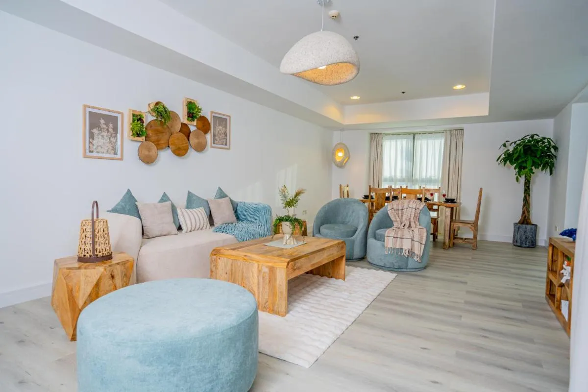 VIBES by Beds and Company – 51st Floor, Full Sea View - 3