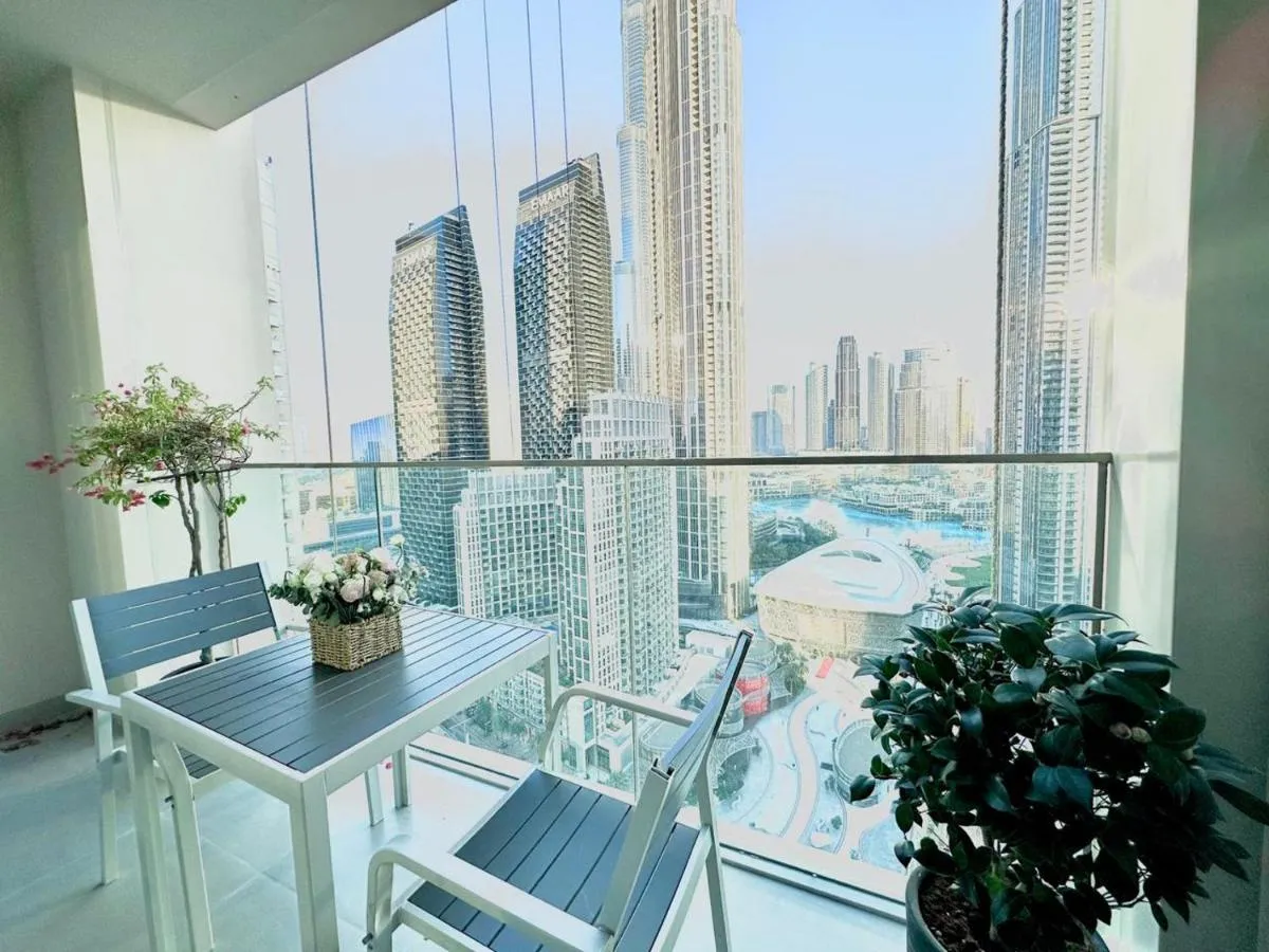 VIP Experience Dubai Downtown at Forte Tower – Burj Khalifa and Fountain View – Modern Luxury Apartments - 2