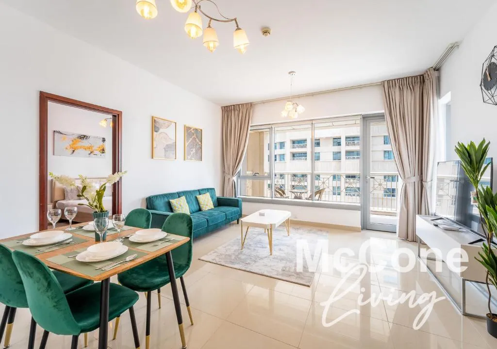Vibrant 1 Bedroom in Downtown Near Burj Khalifa