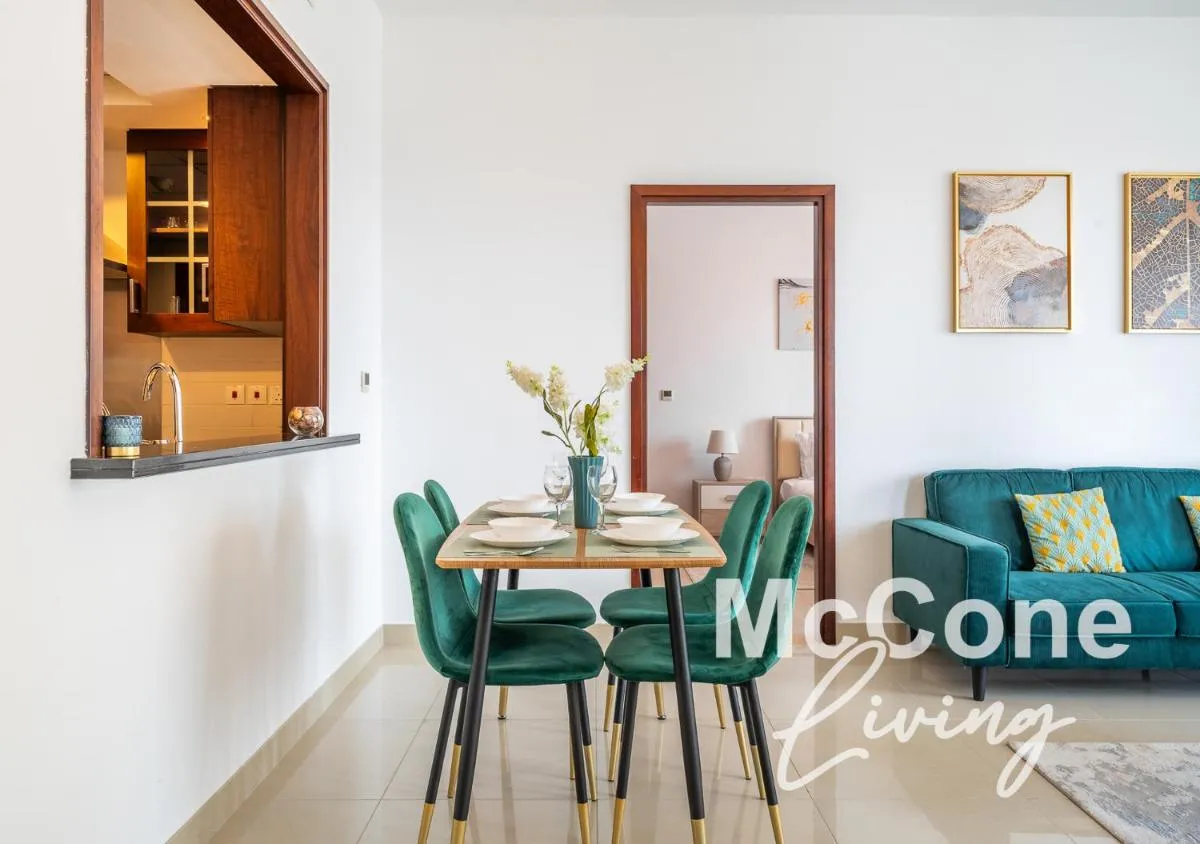 Vibrant 1 Bedroom in Downtown Near Burj Khalifa - 2