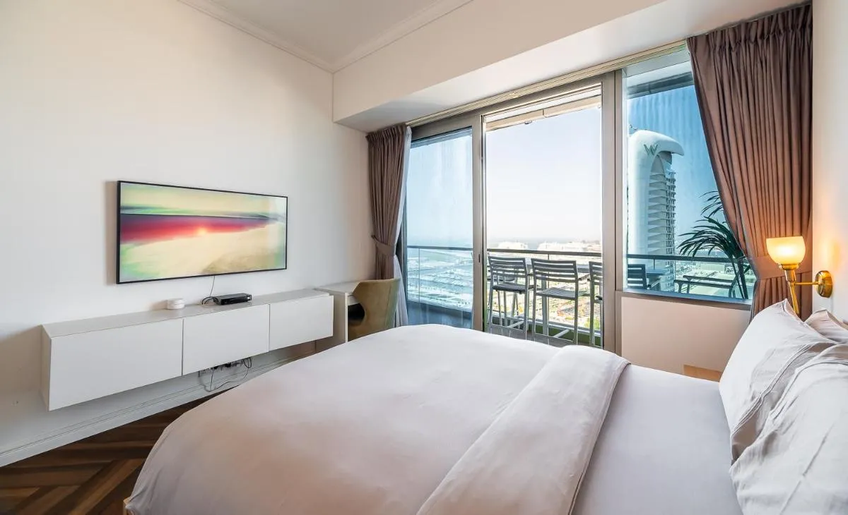 160M2 Modern 2-bedrooms apartment with fantastic views - 2