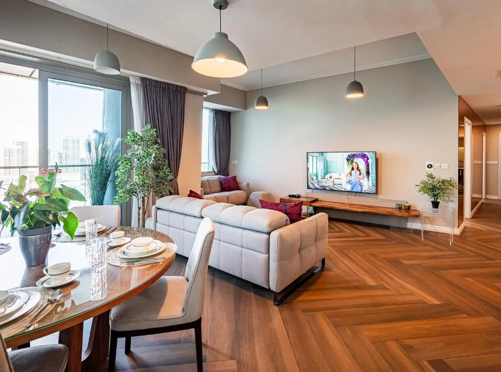 160M2 Modern 2-bedrooms apartment with fantastic views