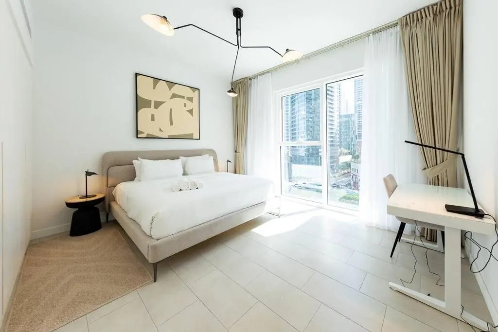 1BR in a Prime JBR Location with Beach Access - 2