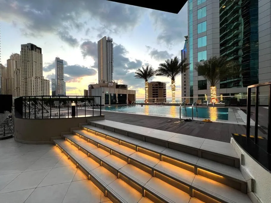 1 BR Flat, Luxury amenities, Near JBR Beach & Club with FREE Parking in JBR - 2