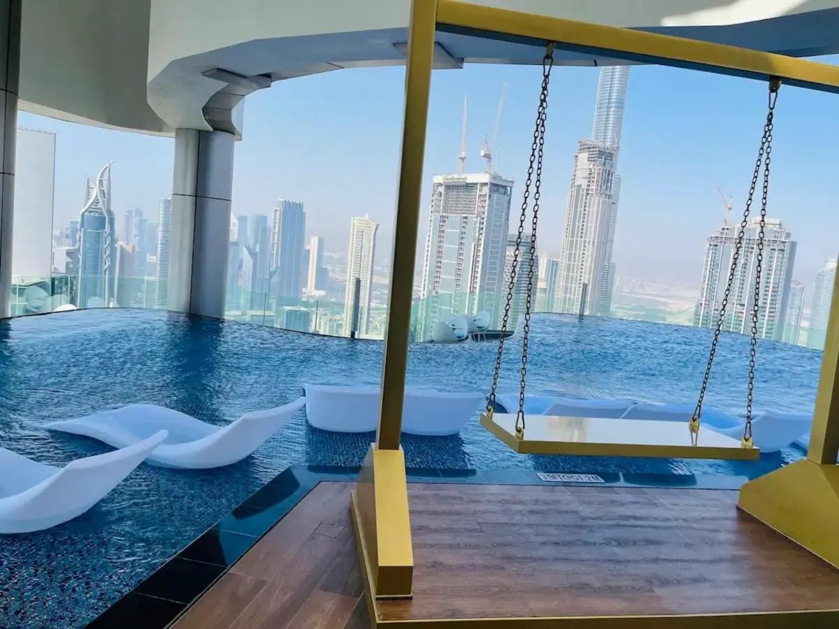 2bd – 6 guests – 59th floor, Burj views 64th floor infinity pool - 3