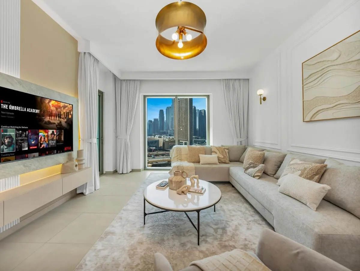 Apartment in Downtown Dubai - 3
