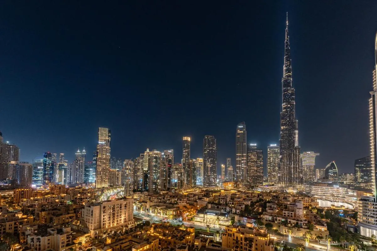 Arthouse Burj Royale – 2BR with Burj Khalifa Views, Swimming Pool & Gym - 2