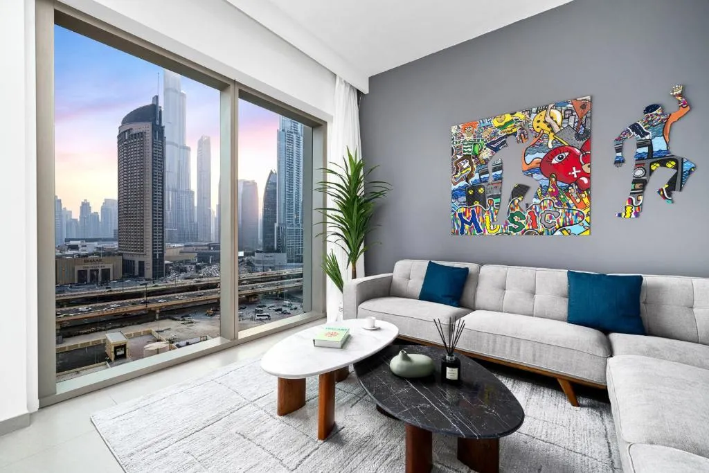 Arthouse Views – Burj Khalifa view & Dubai Mall access