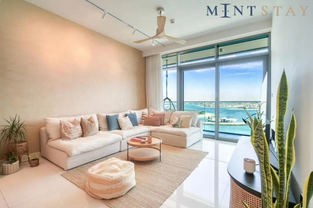 Beach Vista 1 Emaar Beachfront – Mint Stay