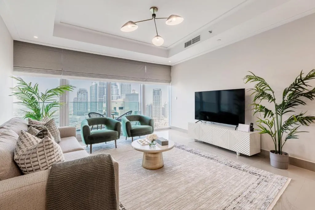 Boutique Living – Opera Grand