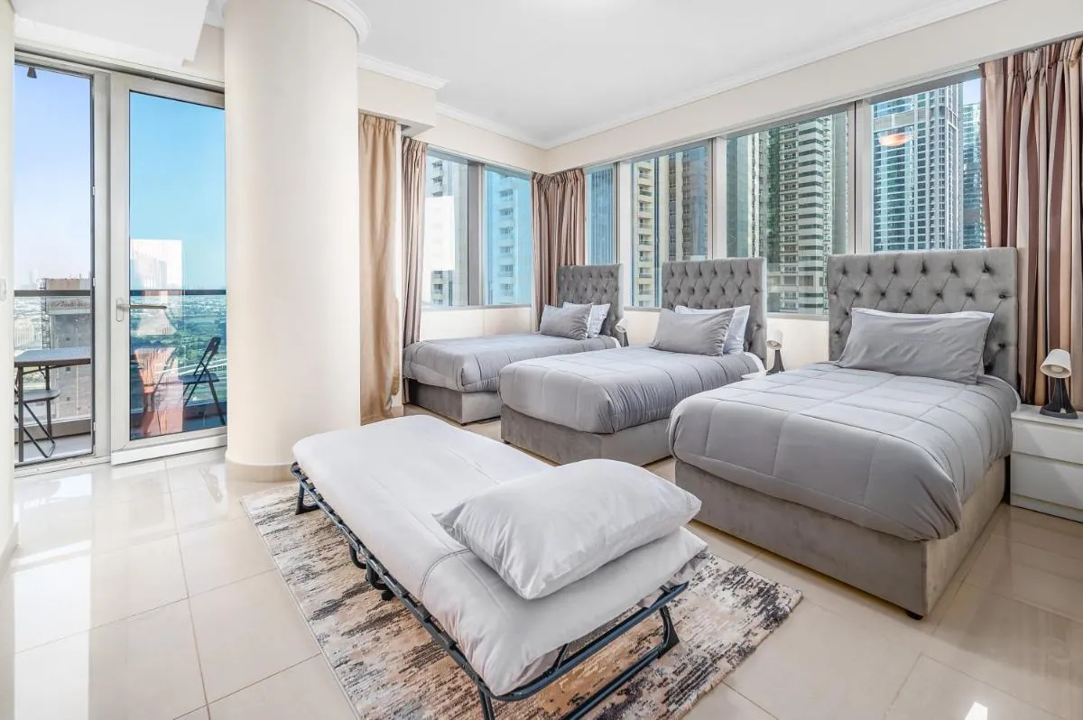 Breathtaking sea-view condo in Dubai Marina – Palm Views! - 2