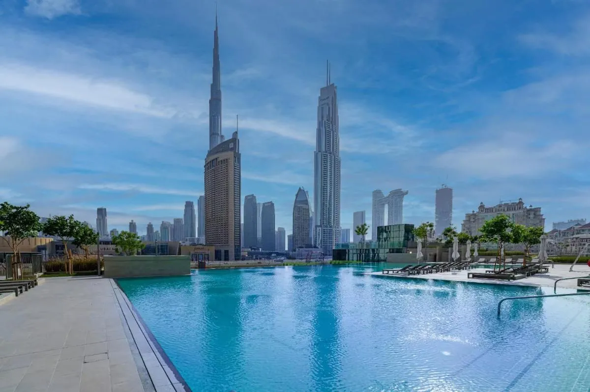 Burj Khalifa LifeStyle Boost! Fabulous 4bed open view Corner Suite Plus Dubai Mall Access - 2