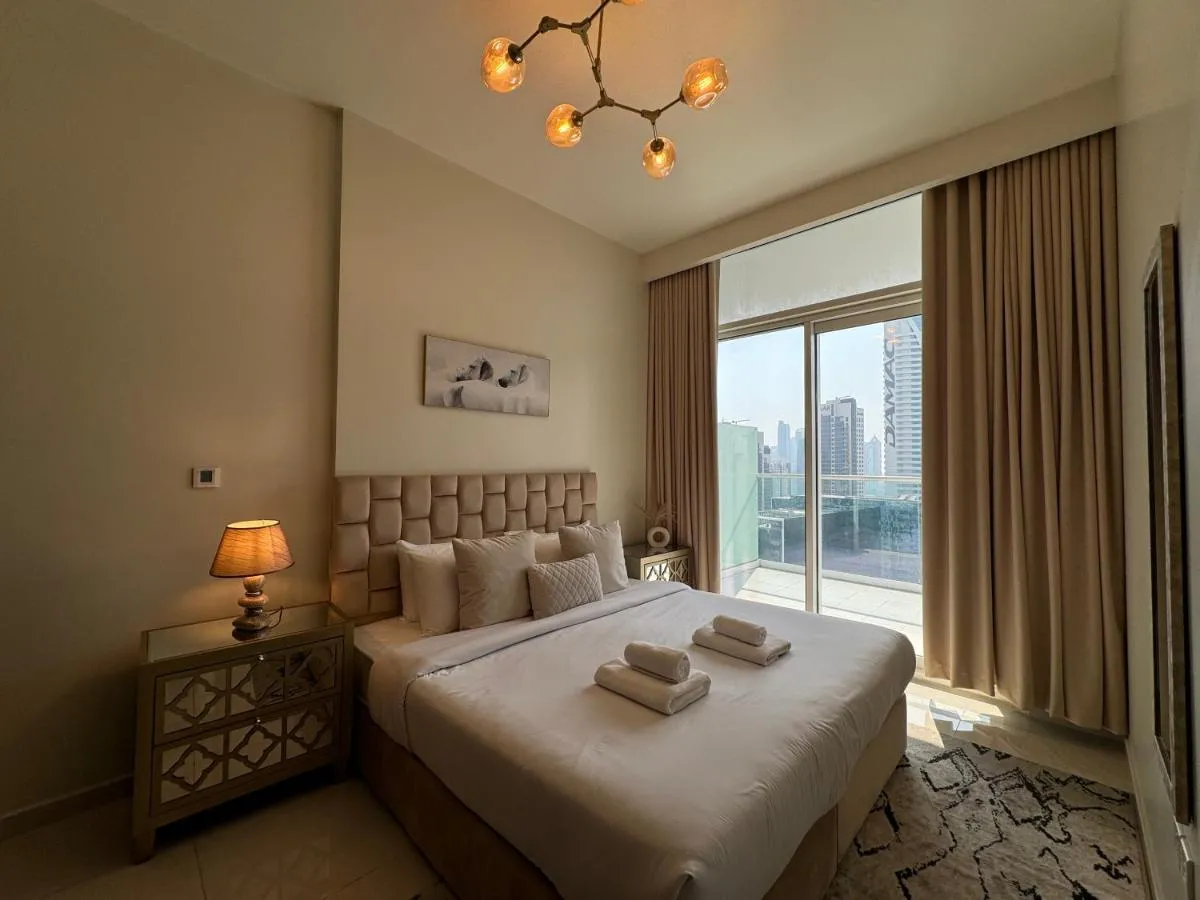 Burj Khalifa View Apartment - 2