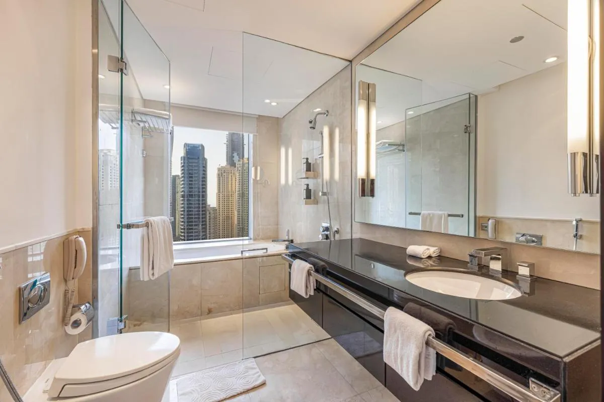 Daniels 1BR at JW Marriott with Dubai Marina View - 3