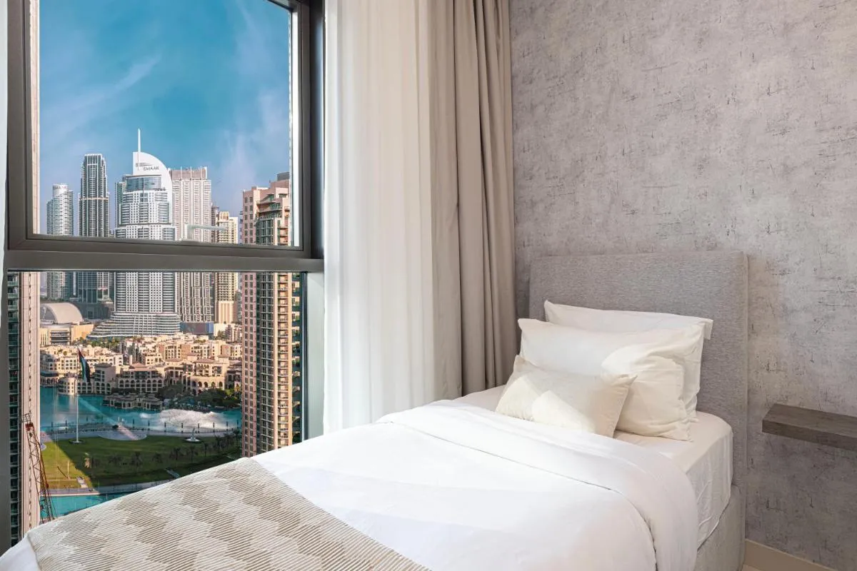 Downtown Luxe, steps to Burj Khalifa 4BDR - 2