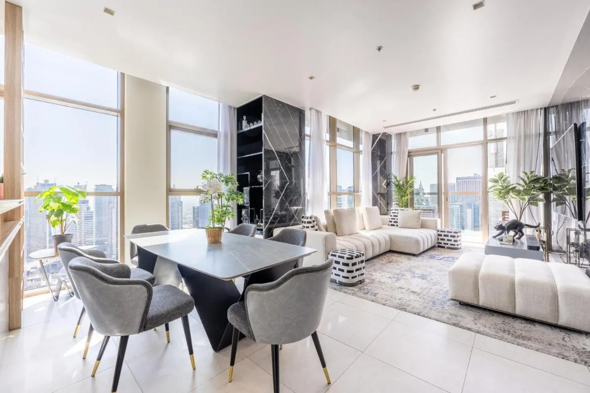 Exclusive Marina Stay – Posh 3BR with Stunning Views - 3