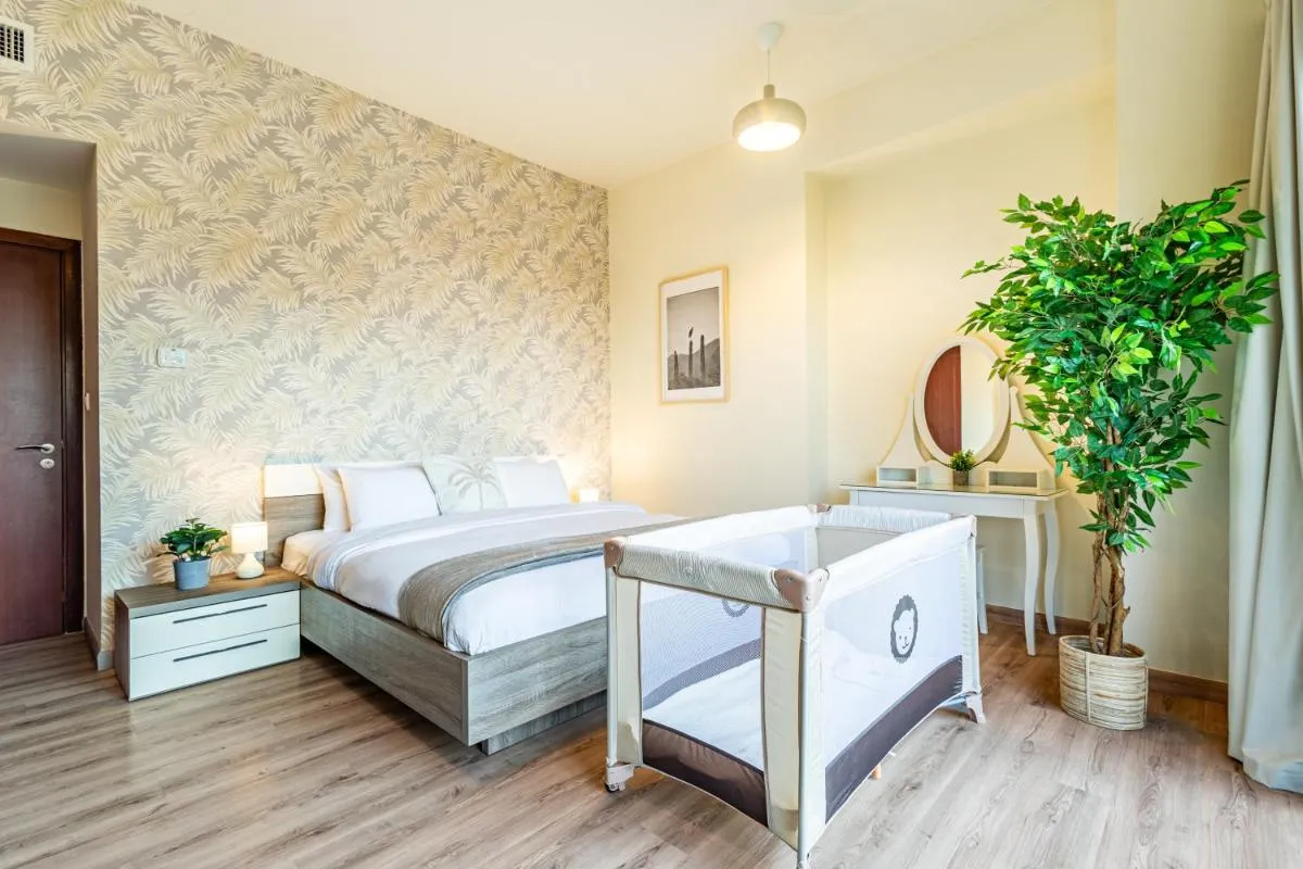 Family & Group Paradise – JBR Beach 3 min walk – Ain Dubai Views – Heart of JBR – 14 People - 3